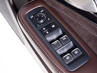 صورة مصغرة 39 لـ 2018 Lexus LS