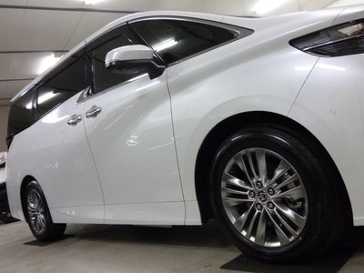 TOYOTA ALPHARD - 8