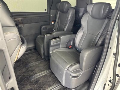 2024 Toyota ALPHARD 缩略图 33