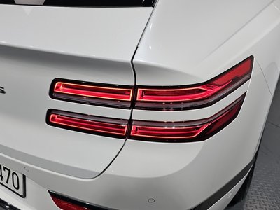 GENESIS GV80 - 10