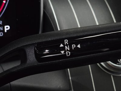 MERCEDES-BENZ GLC - 9