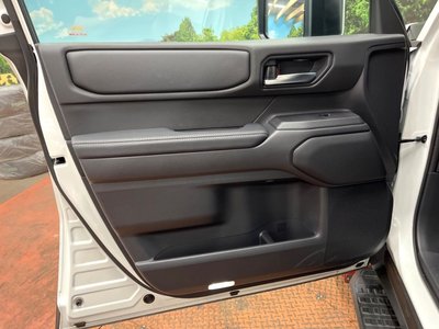 2025 Toyota LAND CRUISER 250 缩略图 23