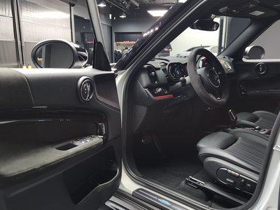 MINI COUNTRYMAN - 10