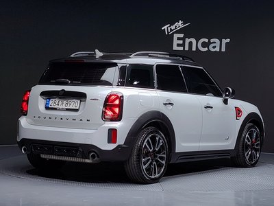 MINI COUNTRYMAN - 4