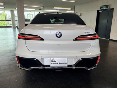 BMW 7 SERIES - 10