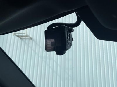 LAND ROVER DEFENDER - 5