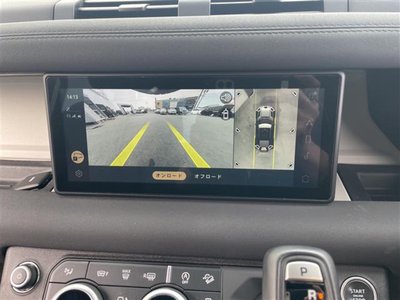 LAND ROVER DEFENDER - 3