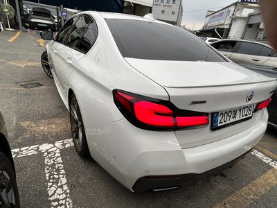 BMW 5 SERIES - 3