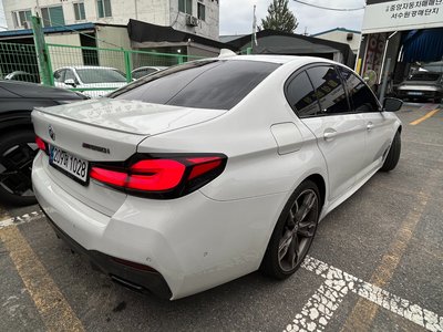 BMW 5 SERIES - 6