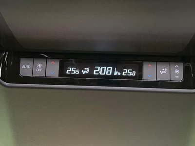 2025 Toyota VELLFIRE 缩略图 63