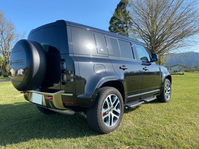 LAND ROVER DEFENDER - 7