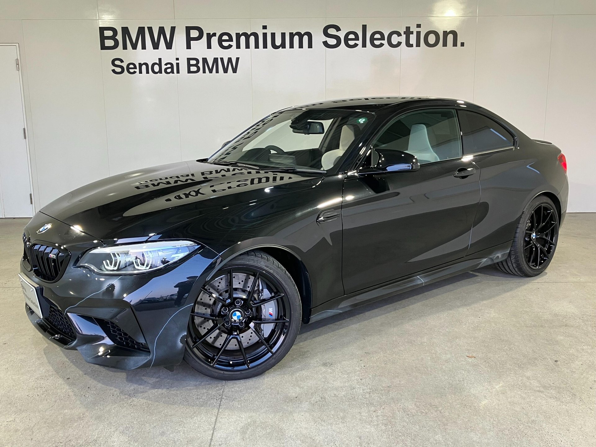 BMW M2 COMPETITION - View 1