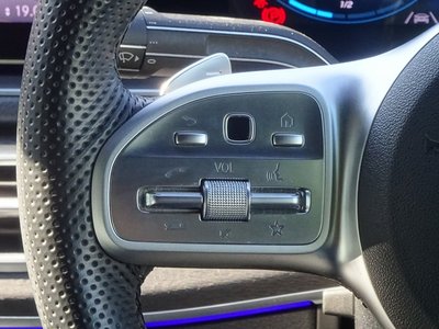 2020 Mercedes-BENZ GLE thumbnail 28