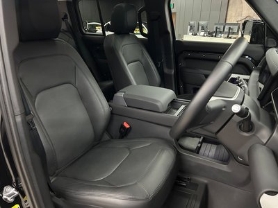 صورة مصغرة 154 لـ 2023 LAND Rover DEFENDER