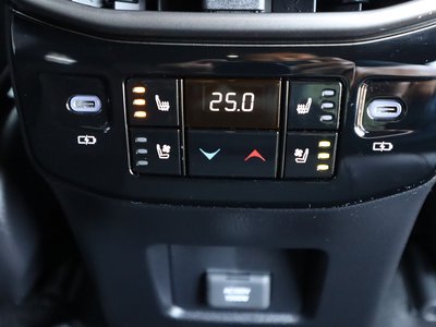 صورة مصغرة 15 لـ 2024 Lexus RX