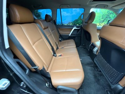 TOYOTA LAND CRUISER PRADO - 10