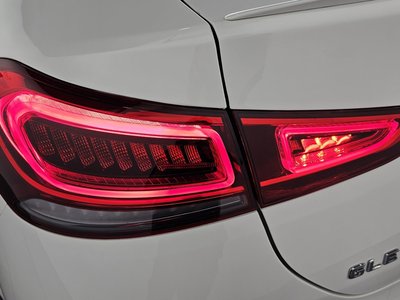 MERCEDES-BENZ GLE - 10