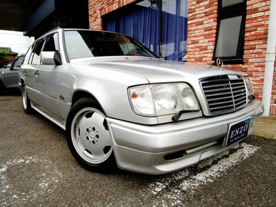 1994 Mercedes-BENZ E-CLASS — фото 1