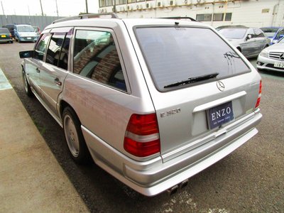 1994 Mercedes-BENZ E-CLASS — фото 7