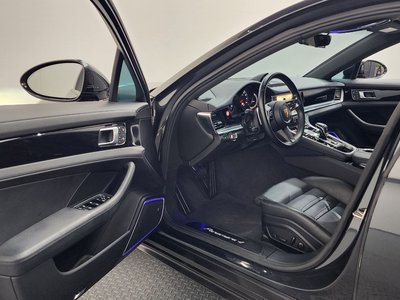 PORSCHE PANAMERA - 10