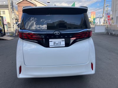 TOYOTA ALPHARD - 8