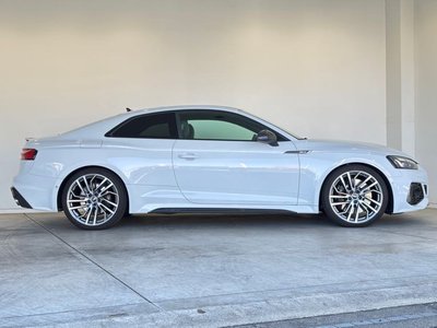 2023 AUDI RS5 — миниатюра 19