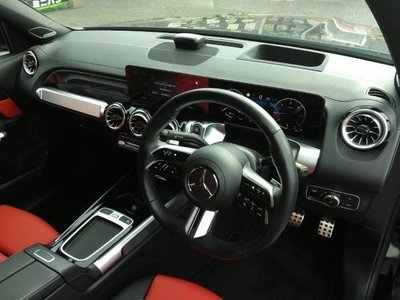 صورة 3 لـ 2024 Mercedes-BENZ GLB