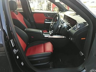 صورة 10 لـ 2024 Mercedes-BENZ GLB