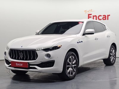 MASERATI LEVANTE - 1
