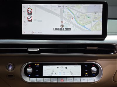 2023 Genesis GV60 — миниатюра 14