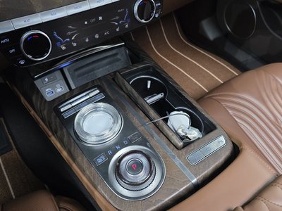 GENESIS G80 (RG3) - 9