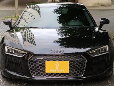 AUDI R8 - 2