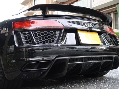 صورة مصغرة 41 لـ 2016 AUDI R8