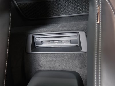 صورة مصغرة 16 لـ 2016 AUDI R8