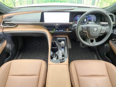 TOYOTA CROWN SPORT - 2
