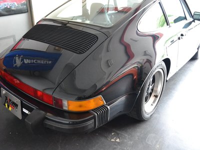 PORSCHE 911 - 9