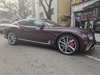 BENTLEY CONTINENTAL - 2