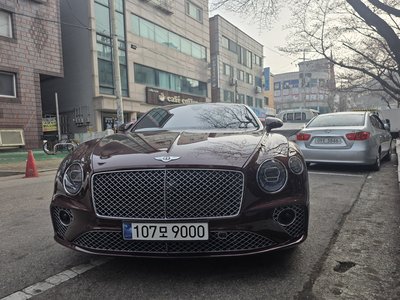 BENTLEY CONTINENTAL - 1