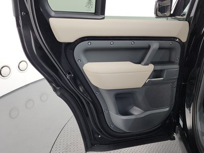 2021 LAND Rover DEFENDER 缩略图 15