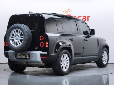 2021 LAND Rover DEFENDER — фото 3