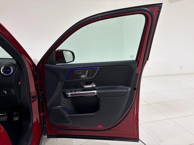 MERCEDES-BENZ GLB - 8