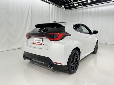 TOYOTA GR YARIS - 6