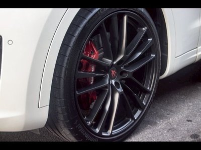 2019 Maserati MASERATI LEVANTE 缩略图 17