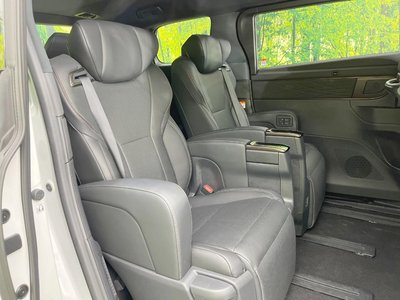 TOYOTA ALPHARD - 9