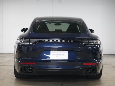 PORSCHE PANAMERA - 5