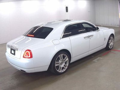 ROLLS-ROYCE GHOST - 5