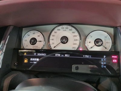 ROLLS-ROYCE GHOST - 6