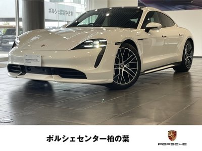 2021 Porsche TAYCAN photo 1