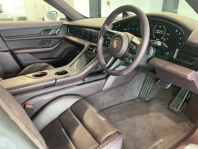 2021 Porsche TAYCAN 缩略图 28