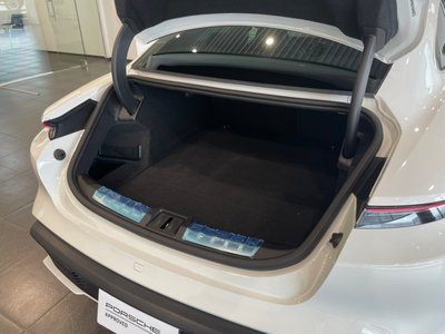 2021 Porsche TAYCAN 缩略图 16